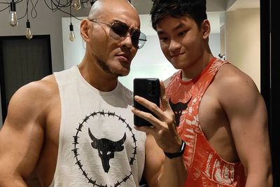 Deddy Corbuzier Geli Pertama Kali Gendong Anaknya saat Lahir: Benyek-benyek, Banyak Lendir