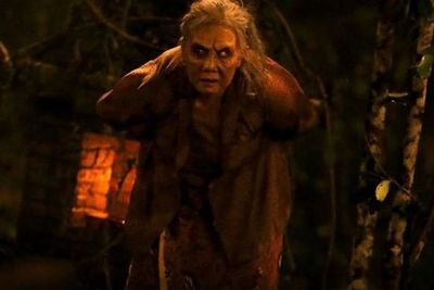 Mbah Dok: Sosok Nenek yang Ditakuti Hantu KKN di Desa Penari, Disebut Khodamnya Nur?