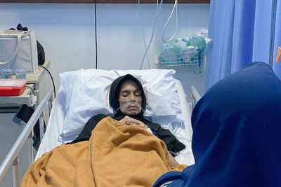 Kronologi Sakitnya Ibu Kiki Farrel hingga Dinyatakan Meninggal Dunia