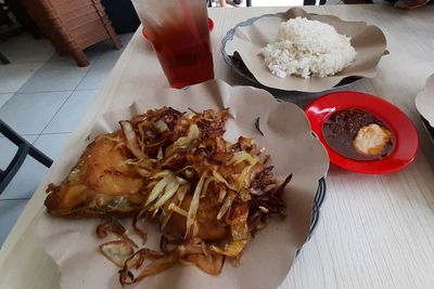 Nyobain Ayam Afrika Terenak se-Jakarta Pusat, Sehari Habiskan 300 Kg!