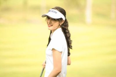 Beli Jaket Gucci Rp600 Juta Pakai Duit Anak Terdakwa Korupsi, Siwi Sidi Bergaya Main Golf