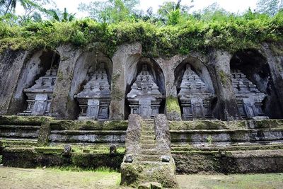Fakta Ritual Pesugihan Gunung Kawi yang Bisa Bikin Kaya 7 Turunan, Keluarga Jadi Tumbal
