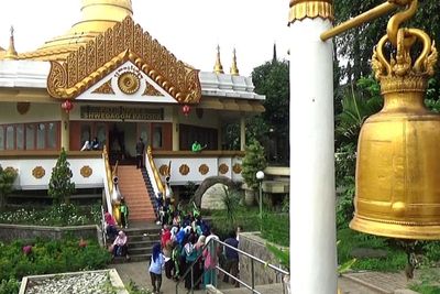 Ini Lho Pagoda Pertama di Indonesia yang Menyimpan Harta Karun, Apa Saja?