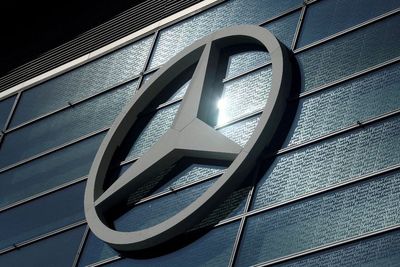 Pedal Rem Bermasalah, Mercedes-Benz Tarik Hampir 300 Ribu SUV dari Pasaran