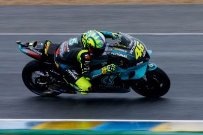 MotoGP Pensiunkan Nomor 46 Milik Valentino Rossi: Bentuk Penghormatan