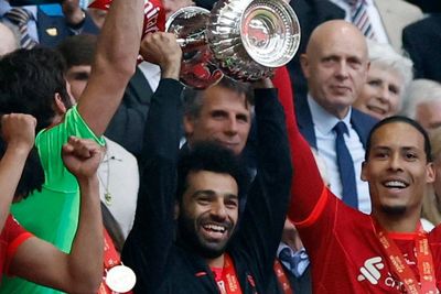 Salah Undang Eks Pemain Timnas  Mesir yang Alami Sakit Saraf Usai Liverpool Juara Piala FA