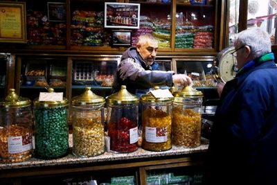 Kisah Toko Permen Berusia 157 Tahun Setia Memproduksi Akide, Permen Simbol Kesetiaan