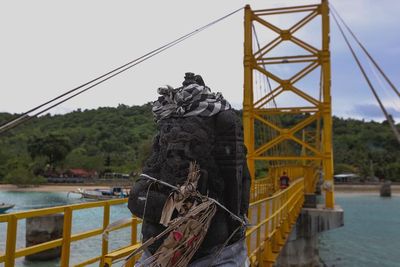 Jembatan Kuning, Tempat Prewedding Hits di Bali yang Menyimpan Kisah Pilu