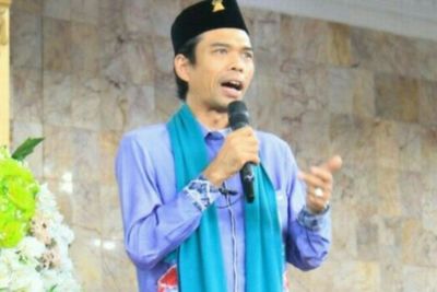 Anggota DPR Kecam Tindakan Singapura yang Deportasi UAS, Minta Alasan Detail