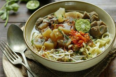 9 Makanan Khas Bandung yang Paling Populer, Sudah Coba Belum?