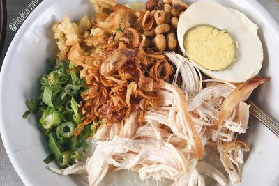 5 Resep Bubur Ayam yang Enak Khas Berbagai Daerah di Indonesia