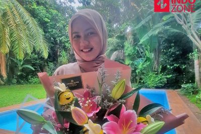 Cuma Jualan Kembang, Dellaneira Bagikan Tips Usaha Sambil Kuliah agar Cuan
