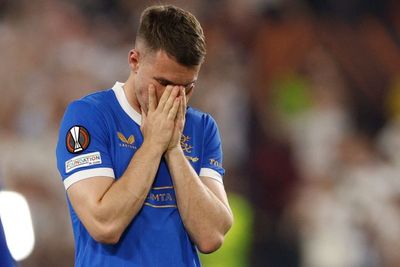 Gagal Penalti di Final Liga Europa, Mantan Pemain Arsenal Ini Panen Hujatan