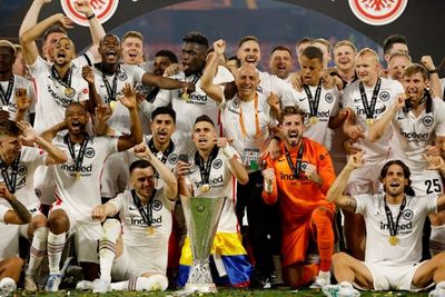 Jadi Juara Liga Europa 2021-2022, Frankfurt Samai Catatan Chelsea dan Villarreal