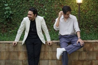 Pamungkas Unggah Foto Bersama Rendy Pandugo, Beri Petunjuk akan Adanya Kolaborasi
