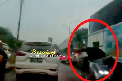 Akhirnya Pelaku Pelemparan Batu ke Mobil di Jaksel Teridentifikasi Polisi, Ini Sosoknya