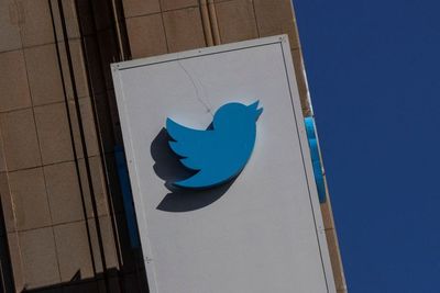 Twitter Bakal Tandai Konten Hoaks Soal Perang Ukraina