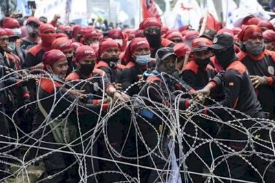 5 Ribu Lebih Personel Gabungan Kawal Demo di DPR-Patung Kuda Hari Ini