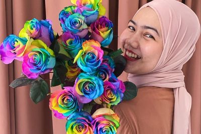 Kini Laris Manis, Ini Awal Mula Dellaneira Adzra Terinspirasi Buka Usaha Buket Bunga