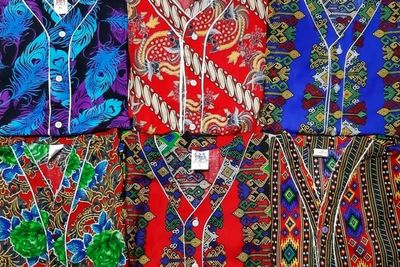 Dijahit oleh Sosok Ini, Baju Tidur Batik Naik Daun di Bagan Siapi-api