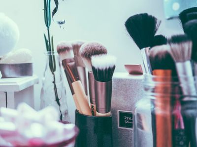 Tutorial Makeup Mudah untuk Pemula ala Haley Kim, Cewe-cewe Simak!