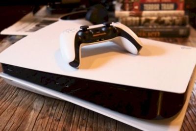 Diserbu Pembeli, Restock Sony PS5 Ludes Terjual!