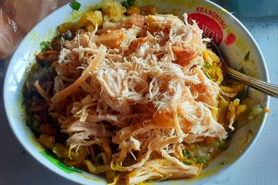 Bubur Ayam Terlaris di Magelang, Harganya Murah Topping-nya Melimpah