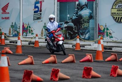 Agar Tak Kebut-kebutan di Jalan, Siswa-siswi di Bantul Diberi Pelatihan Aman Berlalulintas