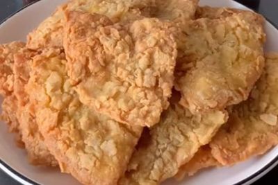 Cobain Cara Baru Masak Telur Hanya dengan 2 Bahan, Lezatnya Berasa Makan Ayam Goreng