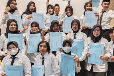 Penuh Haru! Puluhan Tahun Menanti, Ribuan Guru Honorer di Probolinggo Terima SK PPPK