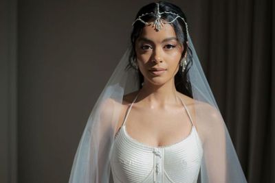 Eva Celia Kenakan Gaun Pengantin Putih Suci, Desainer Hian Tjen Ungkap Maknanya