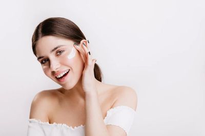 8 Jenis Skincare yang Perlu Kamu Ketahui!