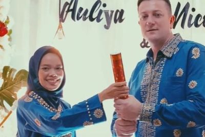 Viral Kisah Wanita Menikah dengan Pacar Virtualnya dari Jerman, Pacar Rela Belajar Ngaji