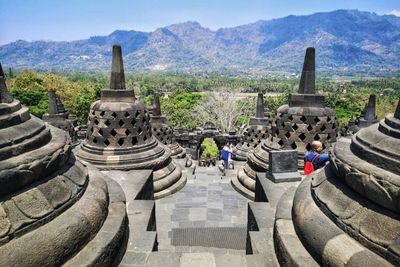 Luhut Bakal Naikkan Harga Tiket Masuk Candi Borobudur, Jadi Rp750 Ribu bagi Turis Lokal