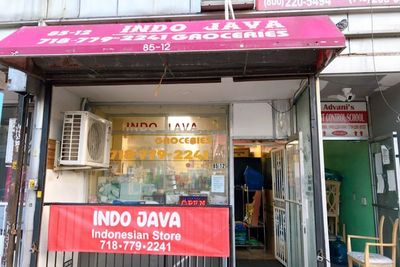 Toko Kelontong Indonesia Ada di New York, Jual Bakwan dan Combro Harganya Bikin Shock!