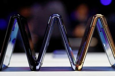 Terjual 2,2 Juta Unit, Samsung Galaxy Z Flip3 Jadi Ponsel Lipat Terlaris Tahun Ini