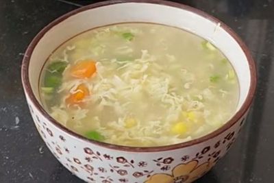 Resep Sup Telur Sayuran Rice Cooker Simpel dan Lezat, Cocok Disantap Pakai Nasi Hangat