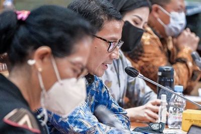 Soal Harga Tiket Naik Candi Borobudur Rp750 Ribu, Menparekraf Sandiaga: Bukan Komersial