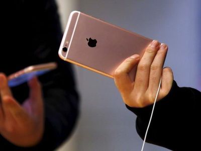 Tak Kebagian iOS 16, Bye-bye Pengguna iPhone Model Ini