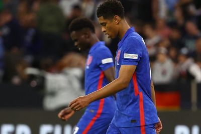 Inggris Diimbangi Jerman, Jude Bellingham Muntah di Lapangan