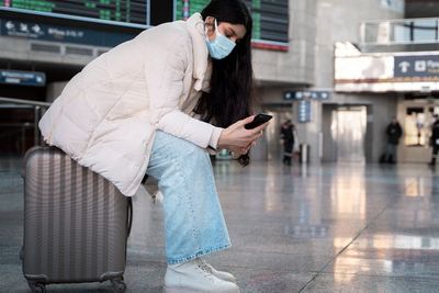 Wisatawan yang Berkunjung ke Jepang Wajib Pakai Masker dan Harus Punya Asuransi Kesehatan