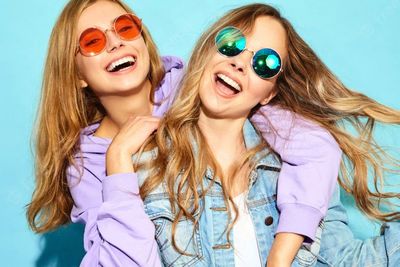 Wajib Punya! 5 Model Kacamata Paling Hits di 2022