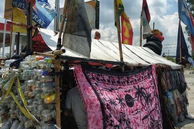 Ternyata Ini Isi di Dalam Vespa Gembel yang Sering Dianggap Jorok!