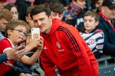 Akun Twitter Guinness World Records: Pasti Membosankan Jadi Penggemar Manchester United