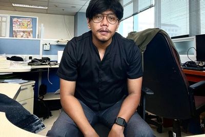 Bahas Sepak Bola, Ferry Irwandi Ngaku Fans Juventus Meski Jersey Pertamanya AC Milan