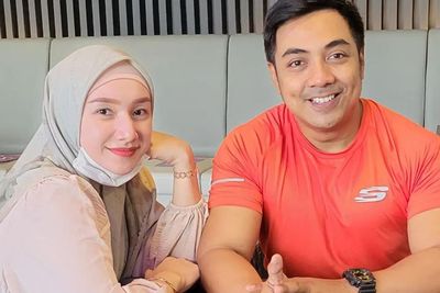Selamat! Istri Ustaz Riza Muhammad Hamil Anak Kembar Lewat Bayi Tabung: Mohon Doanya