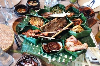 Dikenal Sajian Spesial Para Raja, Restoran Bali Ini Kenalkan Bebek Timbungan di Sarinah