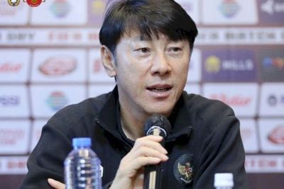 Asiknya Shin Tae-yong Joget Usai Bawa Timnas Indonesia ke Piala Asia 2023