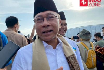 Dikabarkan Bakal Jadi Menteri di Kabinet Jokowi, Zulhas: Tunggu Sampai Nanti Siang