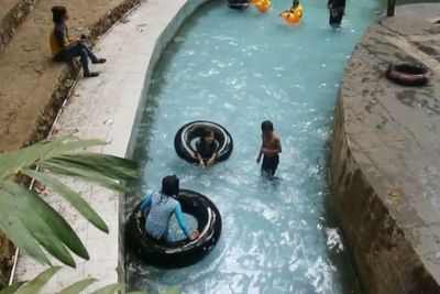 Secantik Aare di Swiss, Ternyata Ada Sungai Biru Bak Kristal di Sulawesi!
